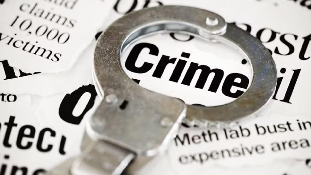 Man loses ₹32.30 lakh in stock market fraud